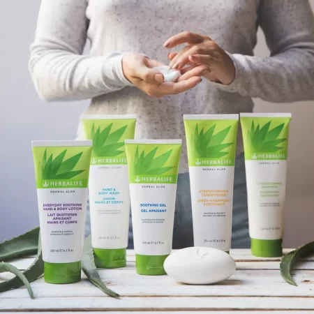 תרחיץ ידיים וגוף אלוורה 250 מ"ל - HERBAL ALOE